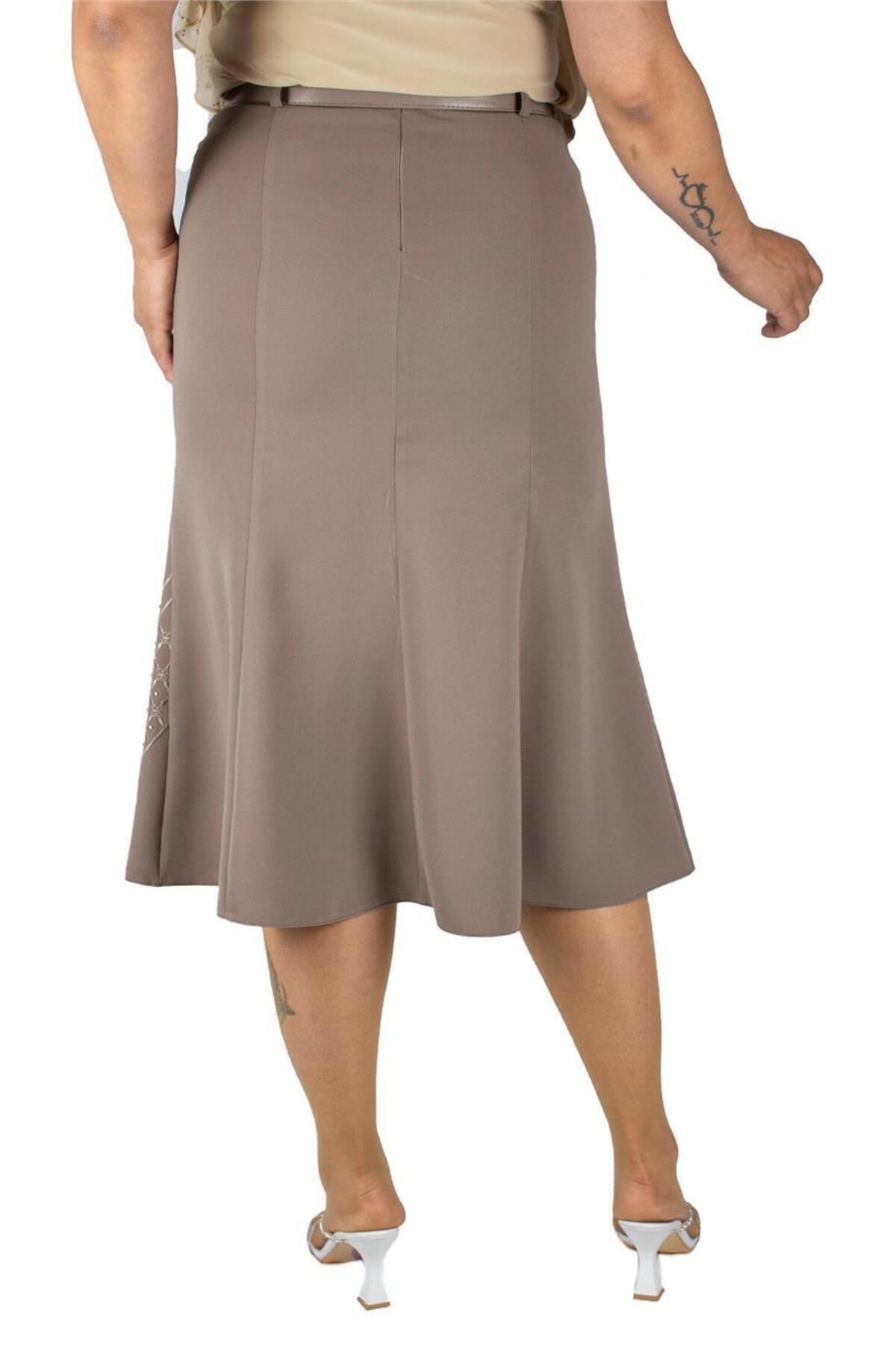 Plus Size Geometric Embroidered Flared Skirt in Taupe / mink – additional product view