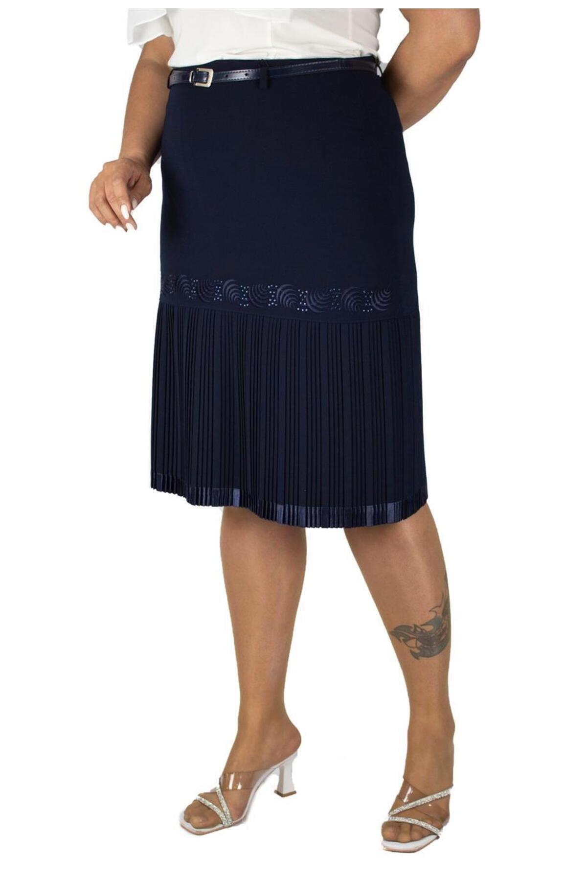 Plus Size Leaf-Embroidered Pleated-Hem Skirt in Navy – additional product view