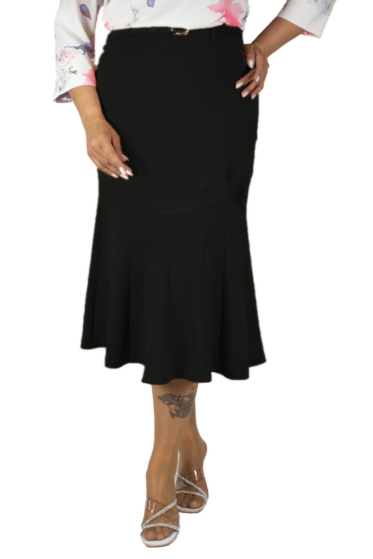 Plus Size Embroidered Fishtail Midi Skirt in Black – Lady Fancy wholesale size pack
