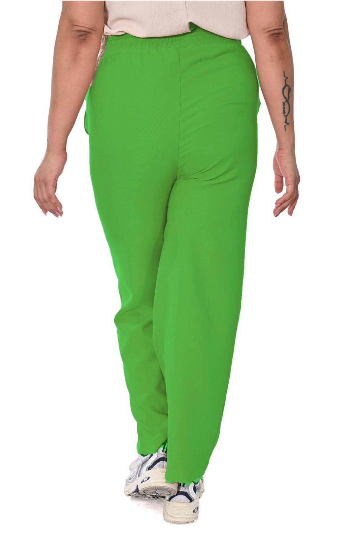 Plus Size Drawstring Wide-Leg Sweatpants in Green – additional product view