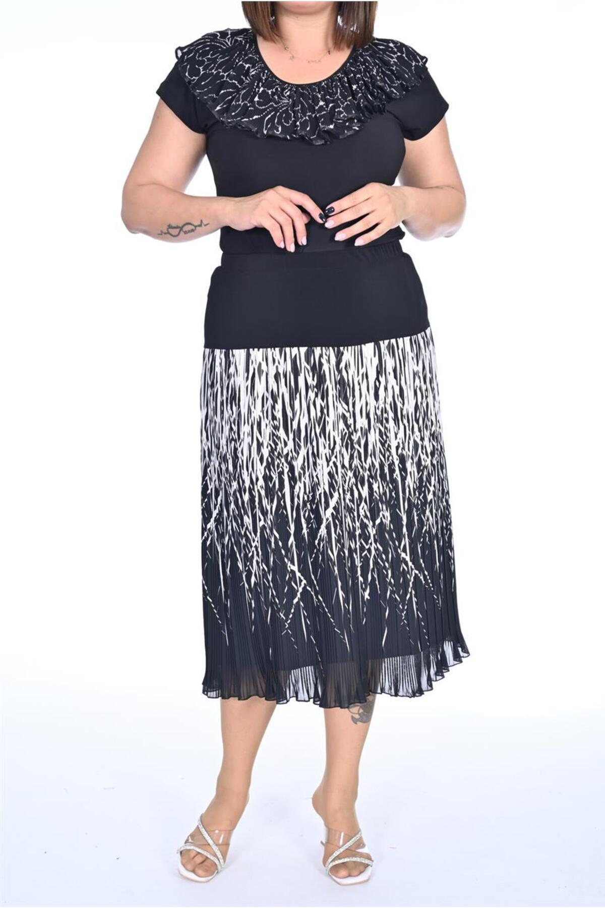Plus Size Monochrome Branch-Print Chiffon Skirt in Black with light branch print – additional product view