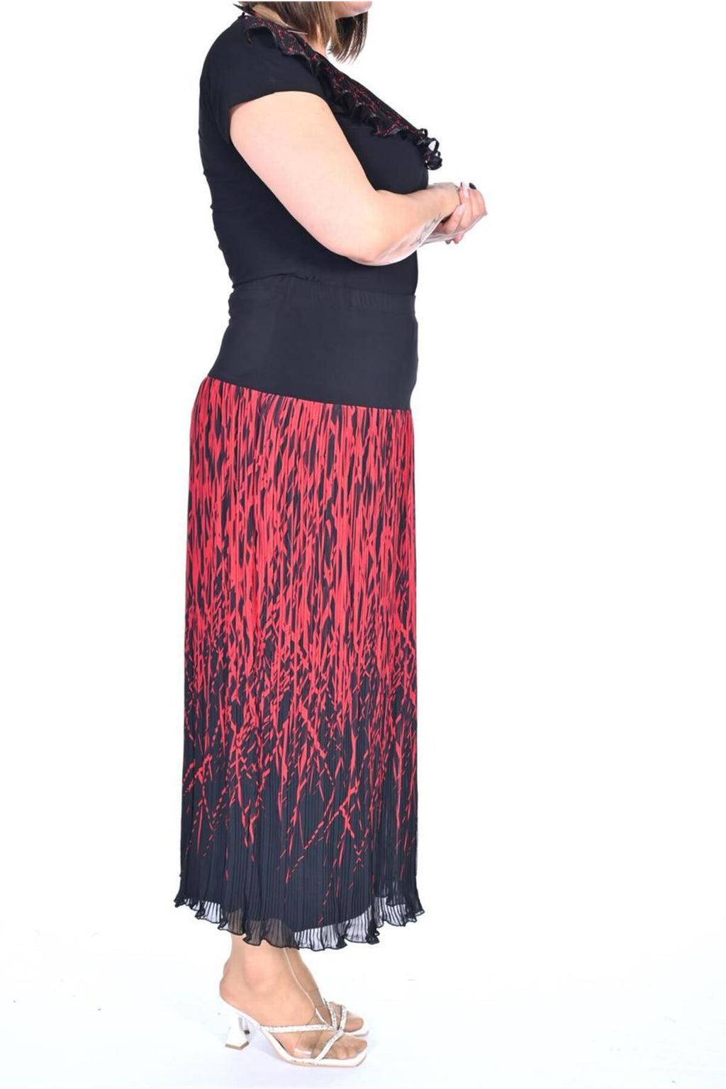 Plus Size Red Branch-Print Long Chiffon Skirt in Red print over a dark base – additional product view