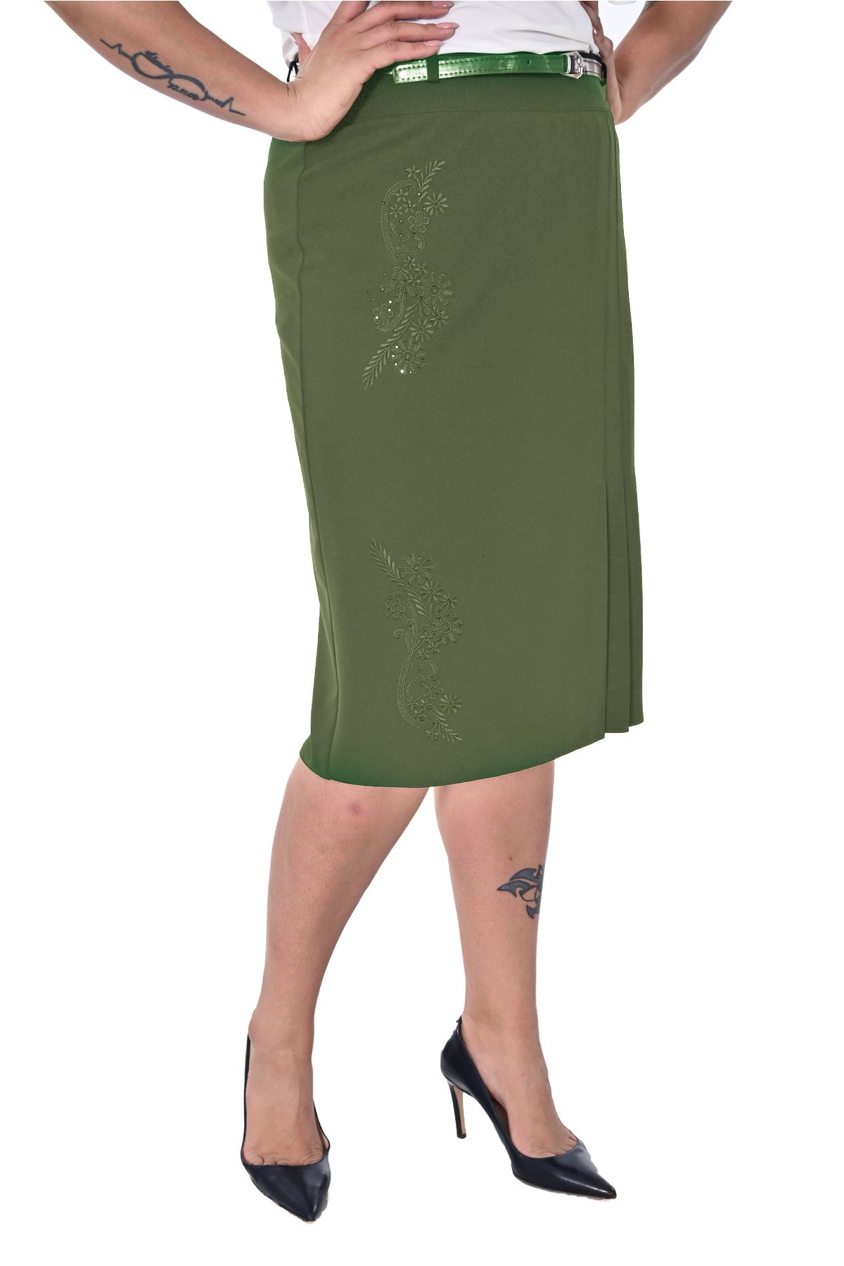 Plus Size Floral Embellished Pleat-Detail Skirt in Khaki – additional product view