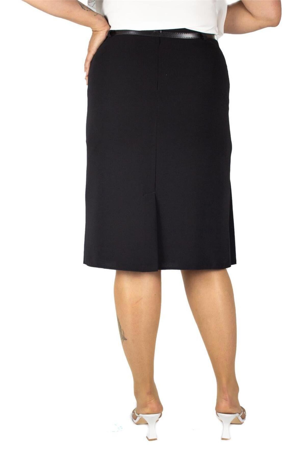 Plus Size Button-Detail Side-Pleat Skirt in Black – additional product view