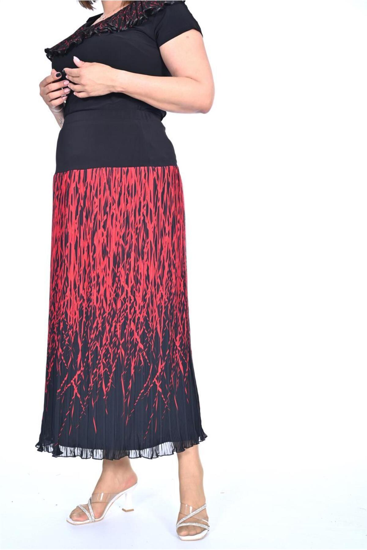 Plus Size Red Branch-Print Long Chiffon Skirt in Red print over a dark base – additional product view