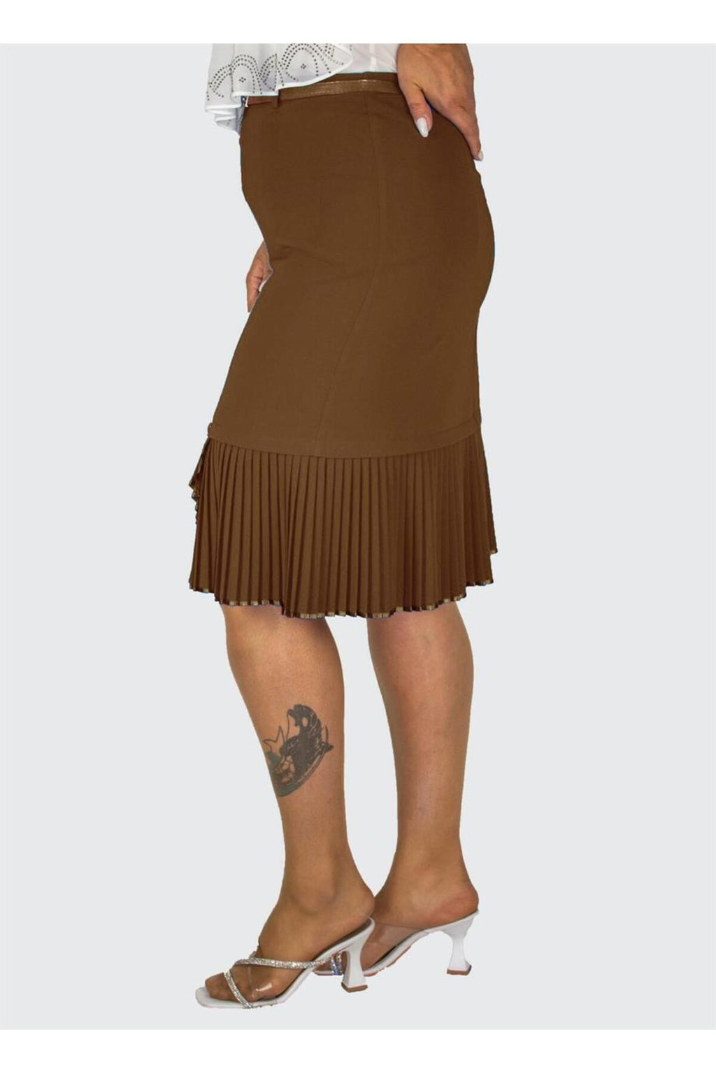 Plus Size Embellished Fine-Pleat Hem Skirt in Gold – additional product view