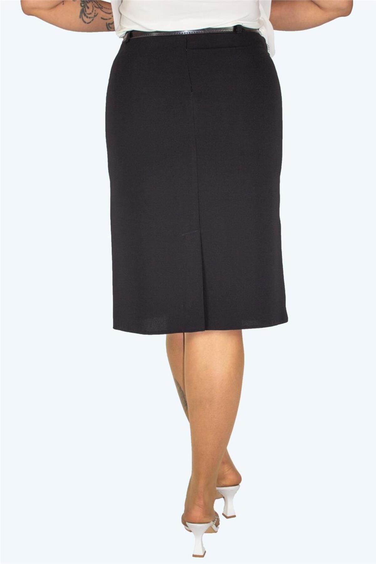 Plus Size Floral Embroidered Five-Pleat Skirt in Black – additional product view