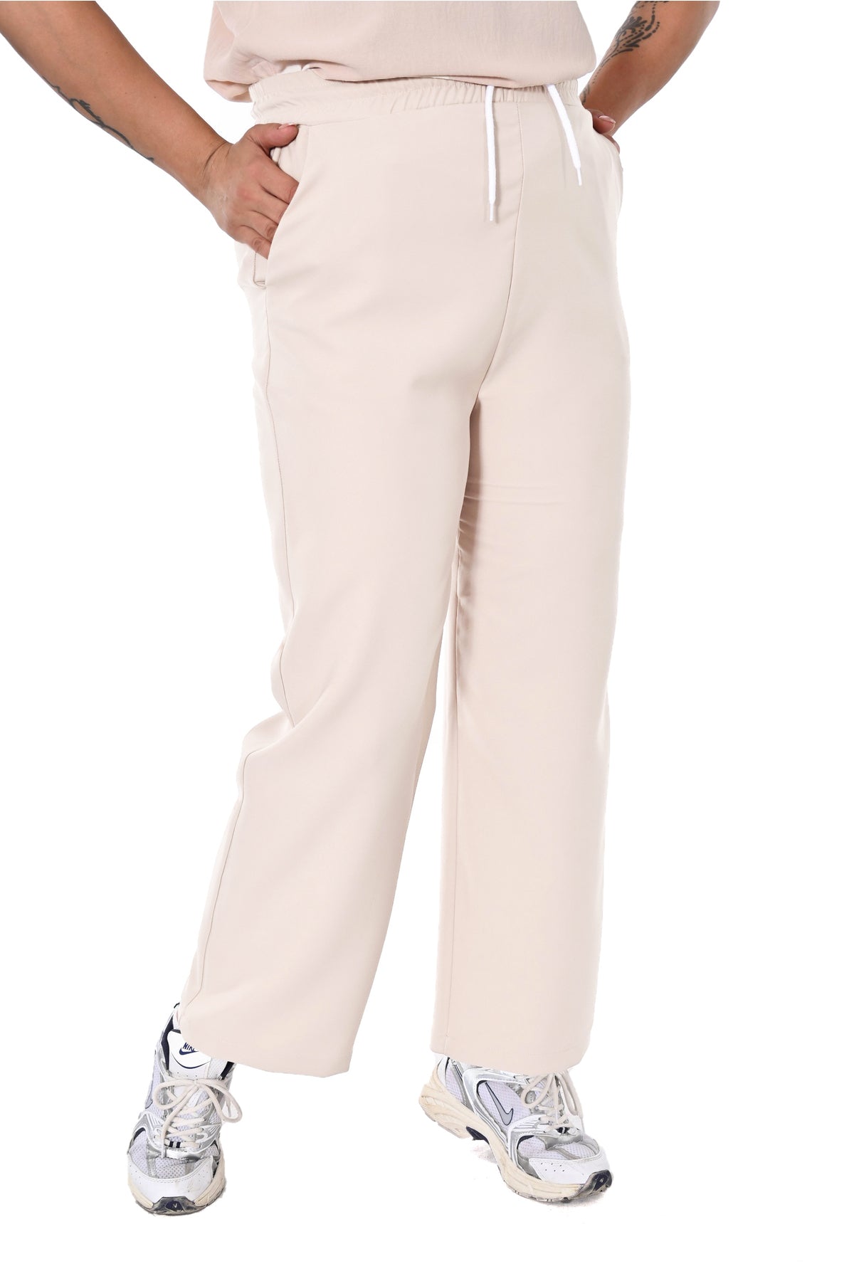 Plus Size Drawstring Wide-Leg Sweatpants in Cream – Lady Fancy wholesale size pack