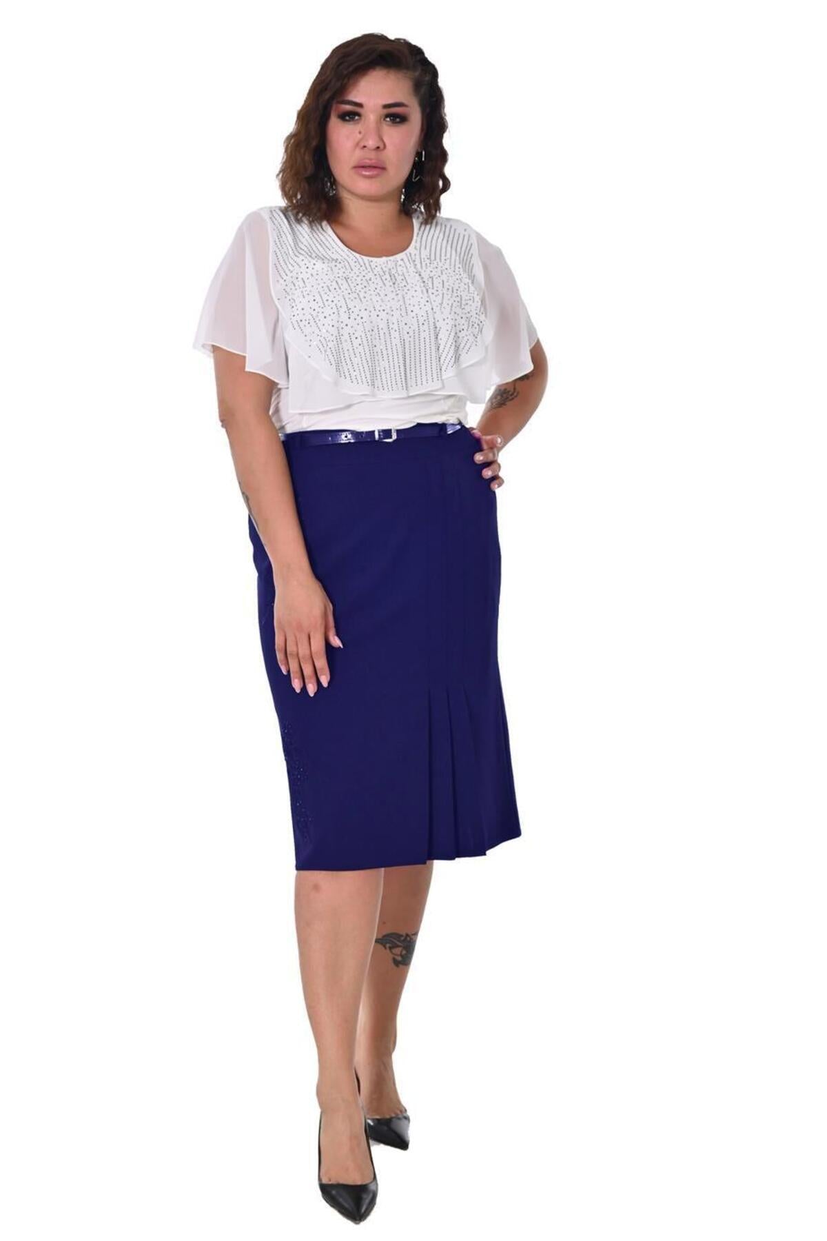 Plus Size Floral Embellished Pleat-Detail Skirt in Navy – additional product view