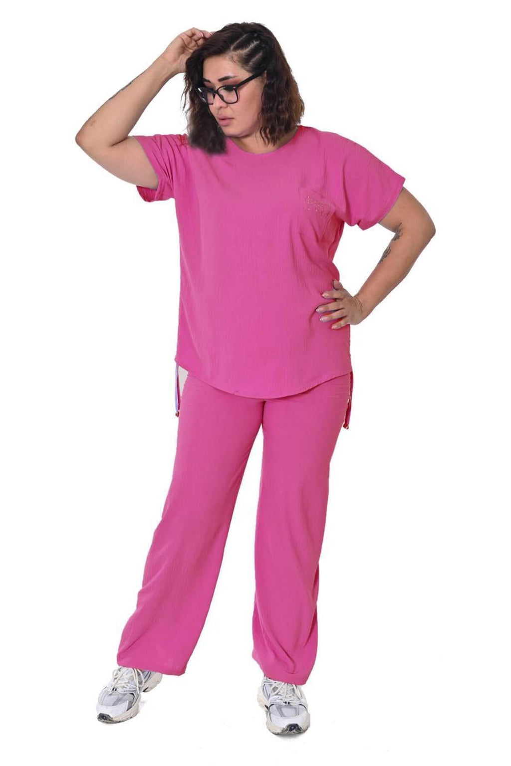 Plus Size Short-Sleeve Embellished Tracksuit in Pink – additional product view