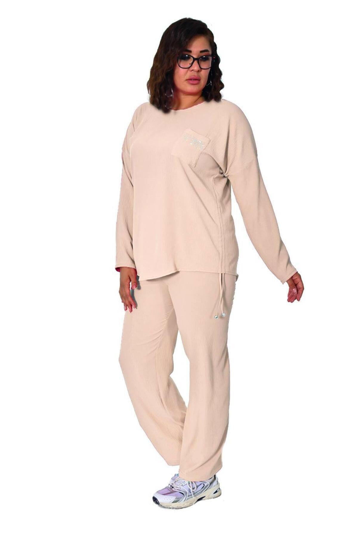 Plus Size Long-Sleeve Embellished Tracksuit in Cream – Lady Fancy wholesale size pack