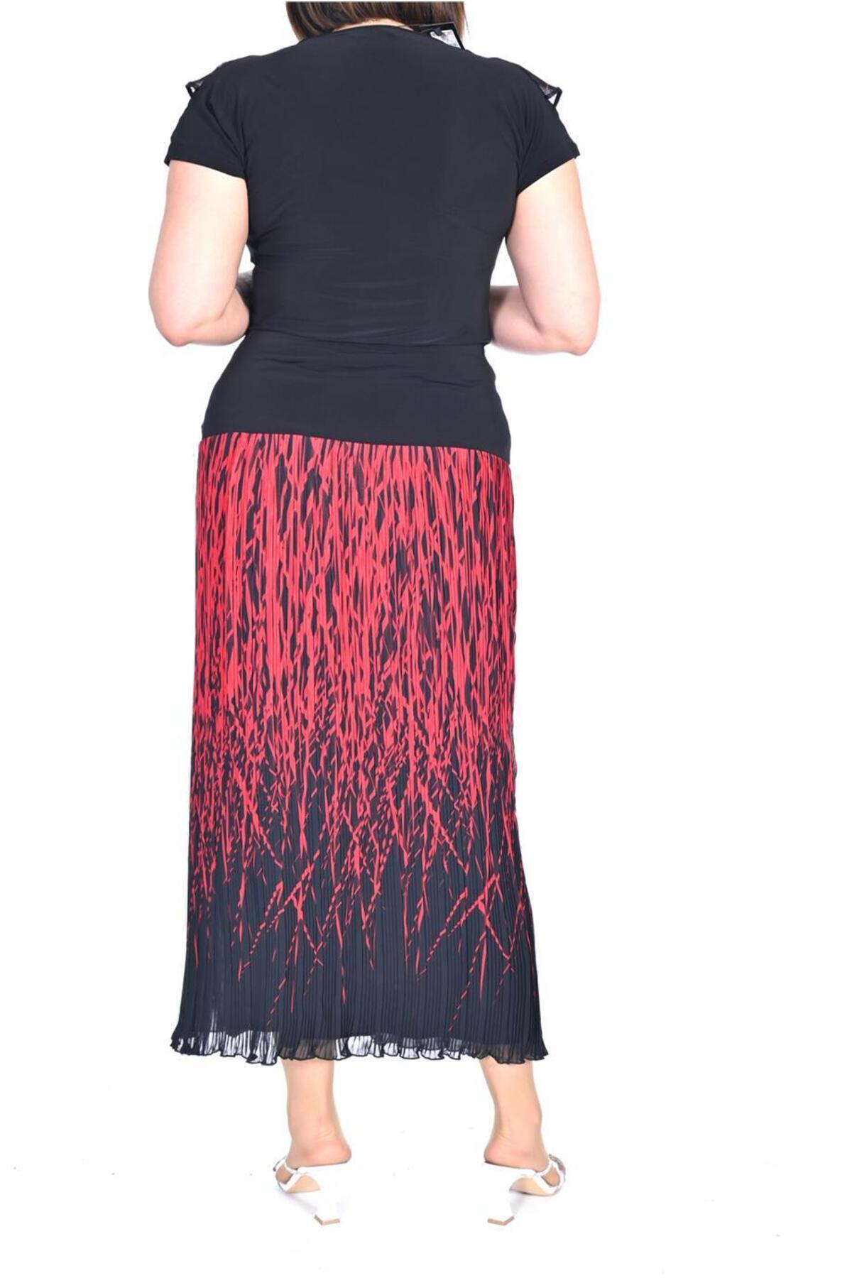 Plus Size Red Branch-Print Long Chiffon Skirt in Red print over a dark base – additional product view