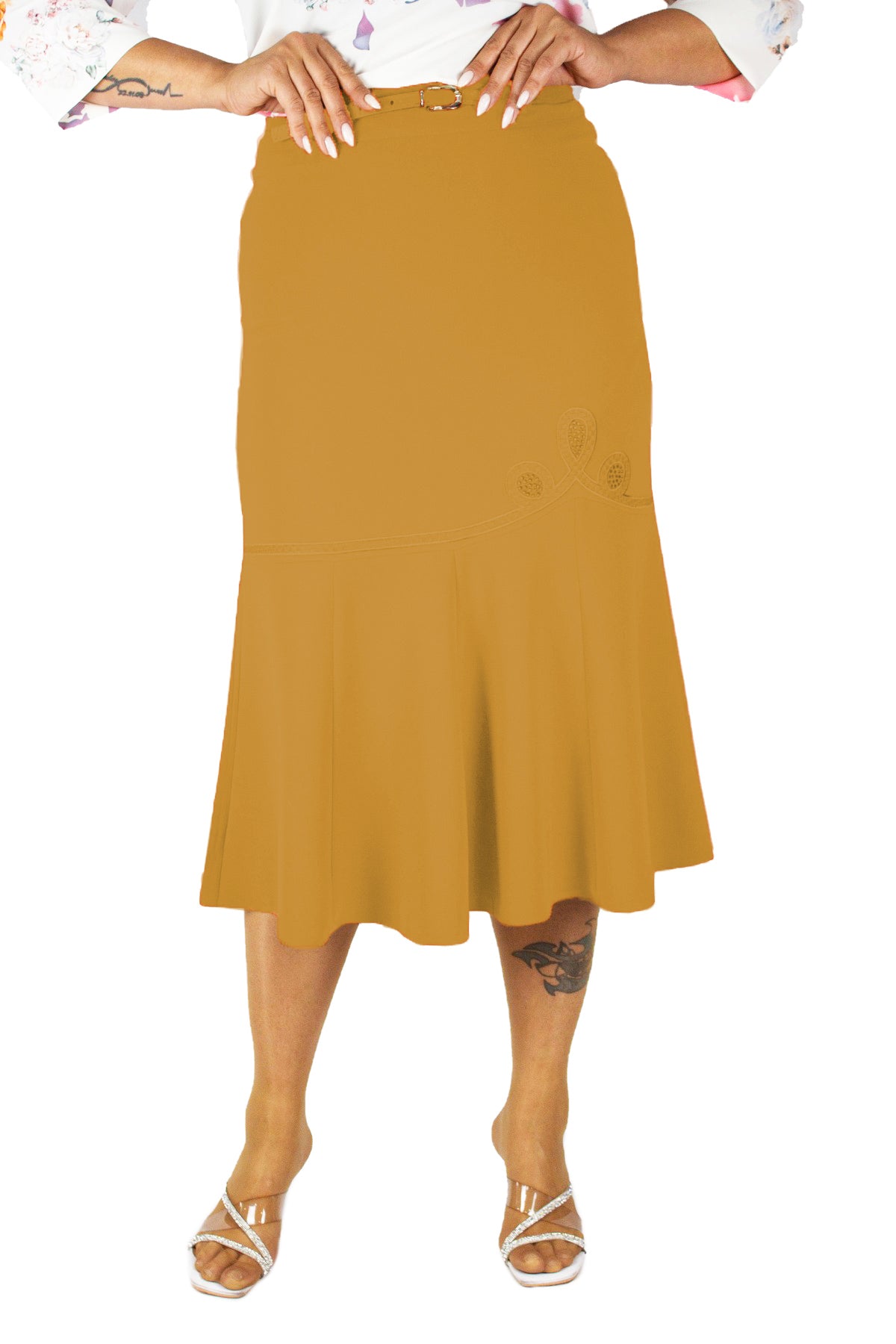 Plus Size Embroidered Fishtail Midi Skirt in Gold – additional product view