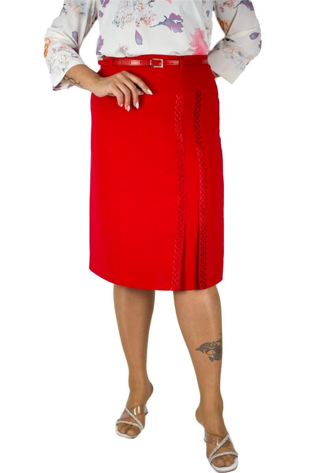 Plus Size Linear Embroidered Skirt in Red – additional product view