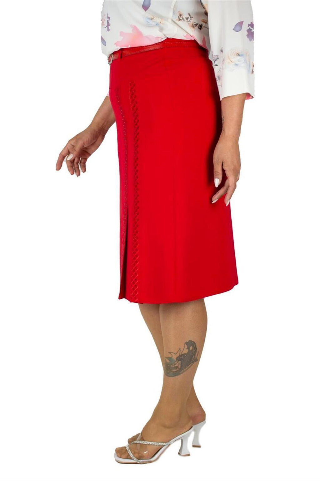 Plus Size Linear Embroidered Skirt in Red – additional product view