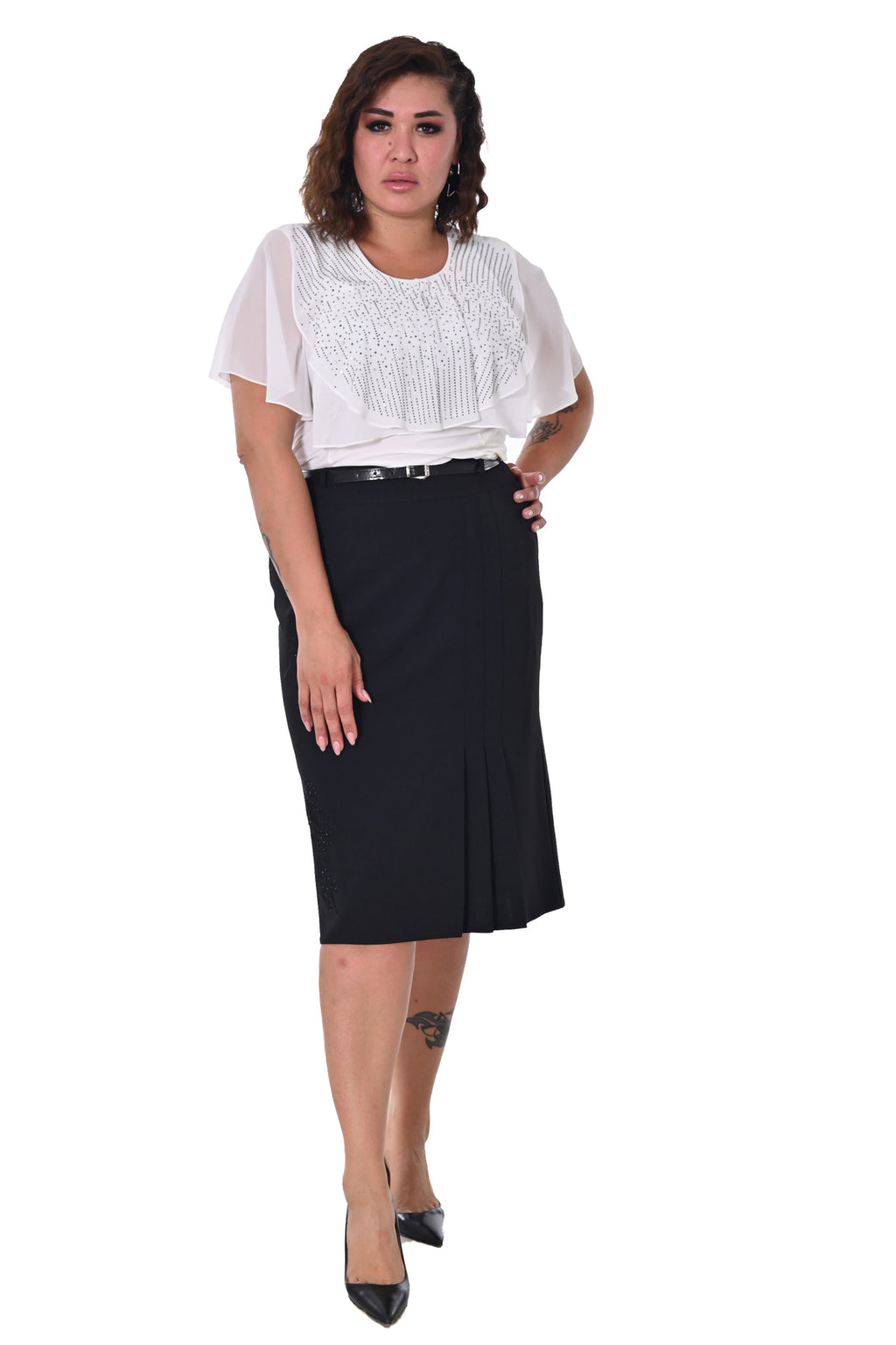Plus Size Floral Embellished Pleat-Detail Skirt in Black – additional product view