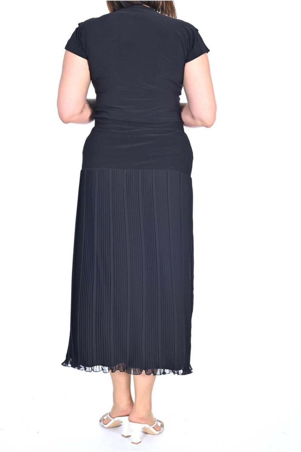 Plus Size Embellished Band Pleated Chiffon Skirt in Black – additional product view