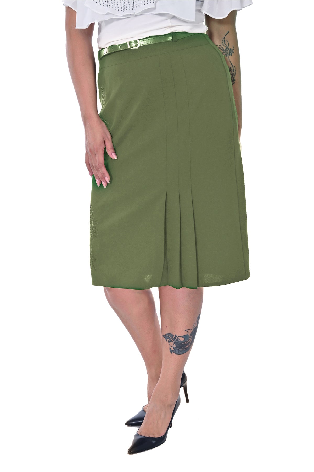 Plus Size Floral Embellished Pleat-Detail Skirt in Khaki – Lady Fancy wholesale size pack
