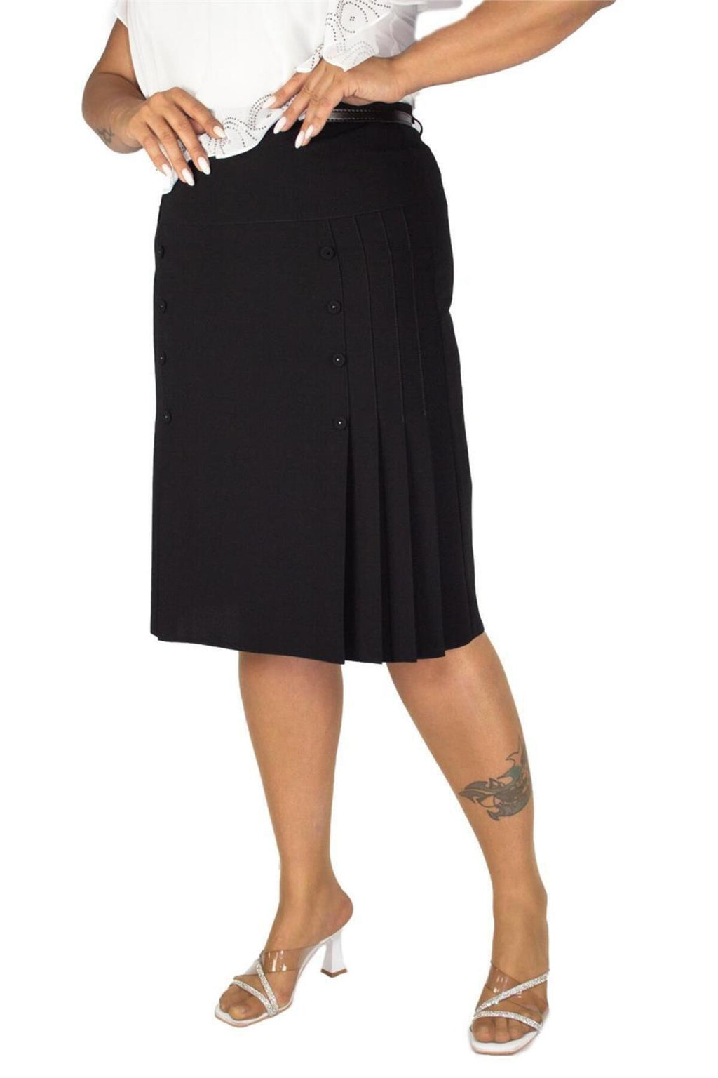 Plus Size Button-Detail Side-Pleat Skirt in Black – additional product view