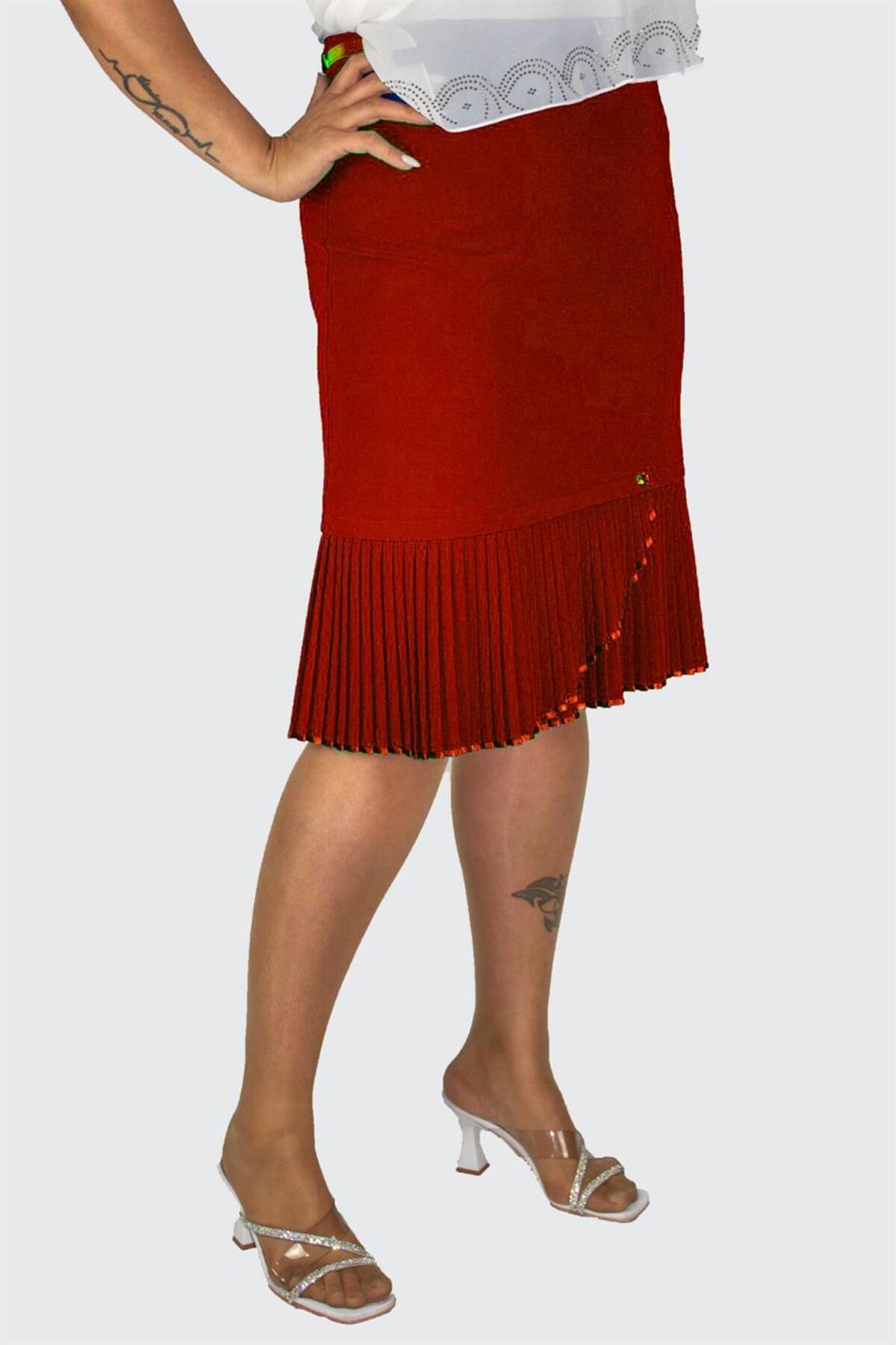 Plus Size Embellished Fine-Pleat Hem Skirt in Red – additional product view