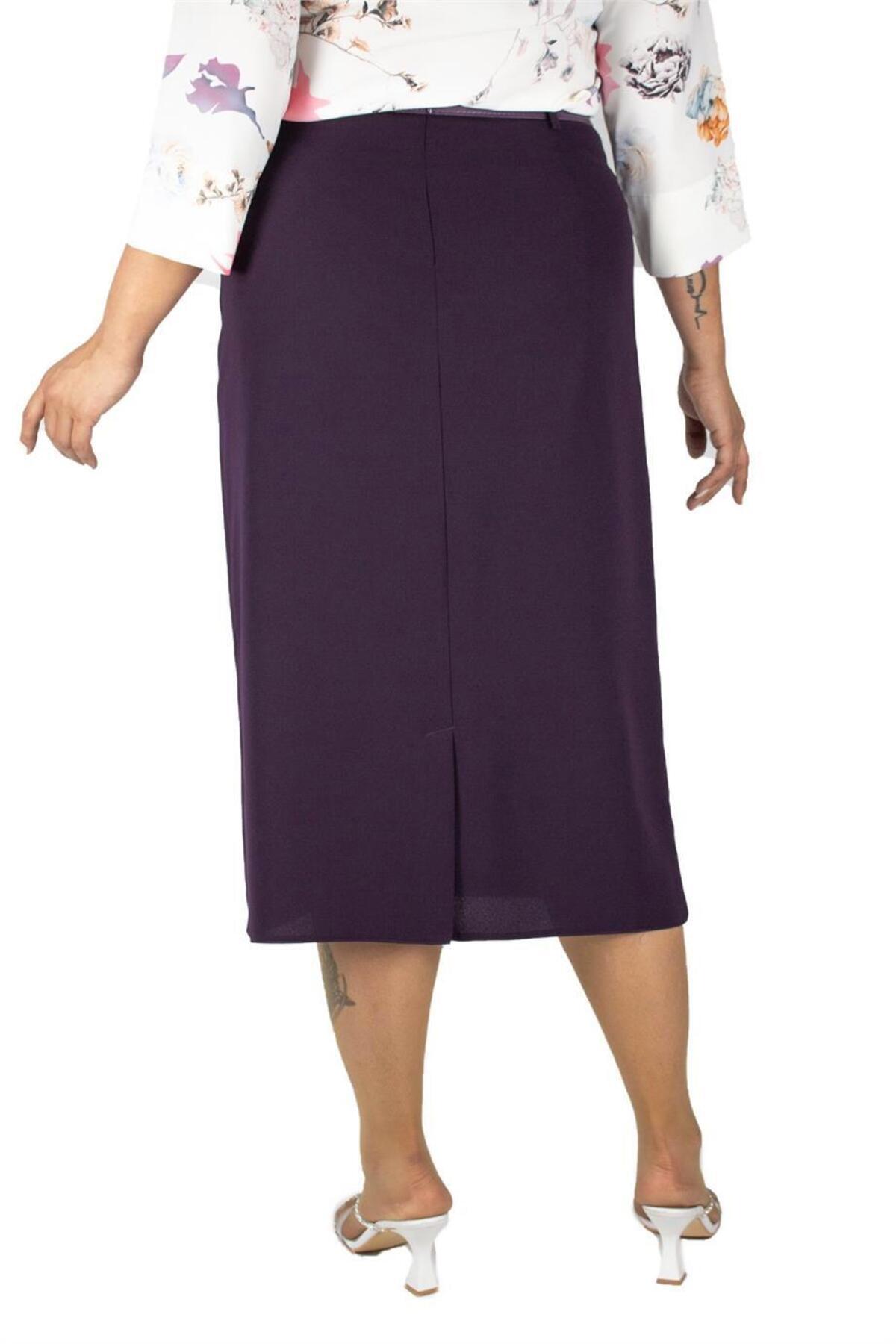 Plus Size Linear Embroidered Pleat-Detail Midi Skirt in Plum – additional product view