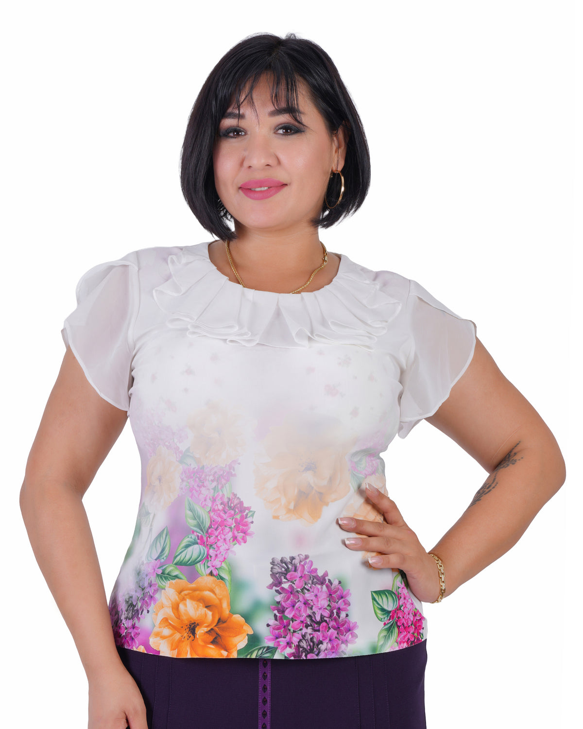 Plus Size Floral Ruffle-Neck Blouse in White / floral print – Lady Fancy wholesale size pack