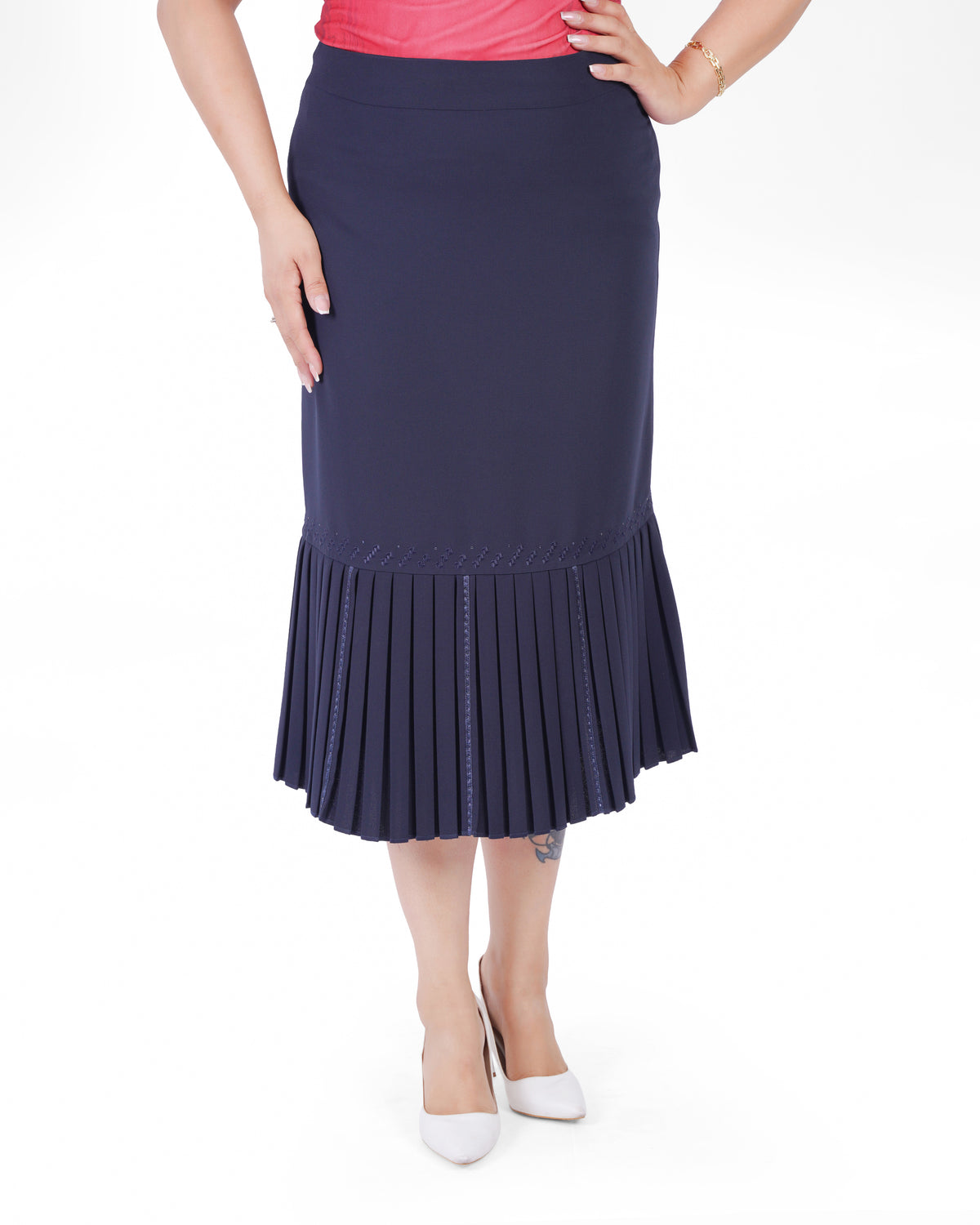 Plus Size Long Pleated-Hem Skirt in Navy – Lady Fancy wholesale size pack