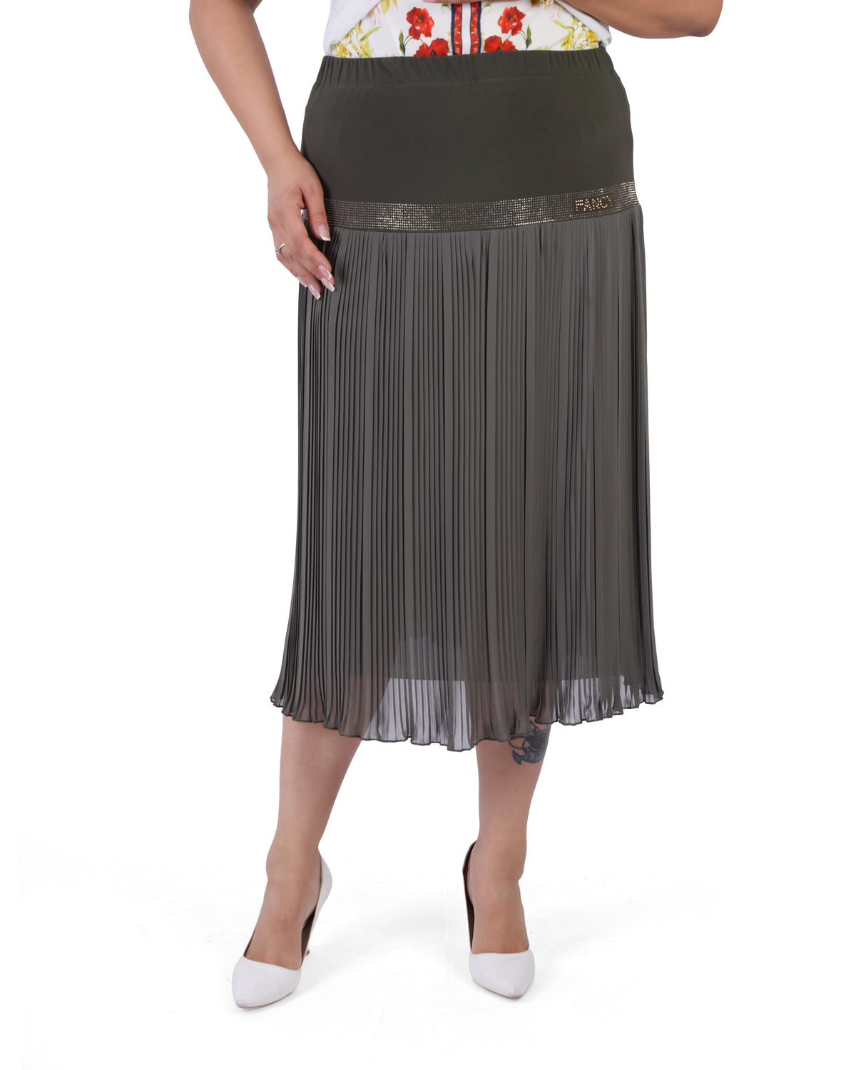 Plus Size Pleated Chiffon Skirt in Olive – Lady Fancy wholesale size pack